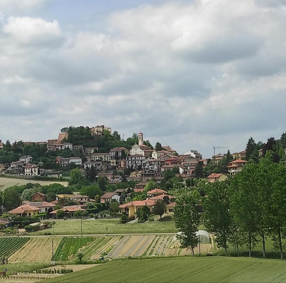 Oasi Del Monferrato - Appartamento Rosso Mombercelli Kültér fotó