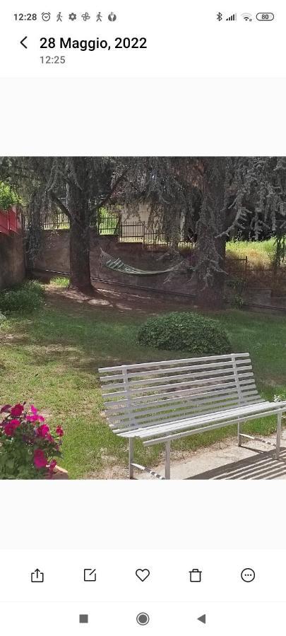 Oasi Del Monferrato - Appartamento Rosso Mombercelli Kültér fotó